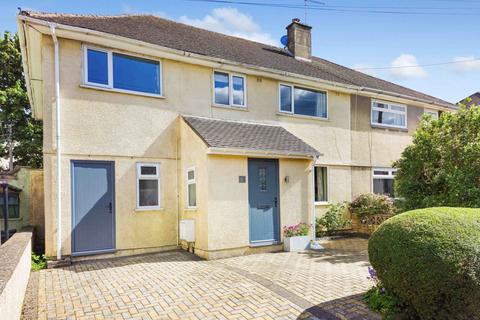 Shepherds Way, Cirencester 4 bed semi