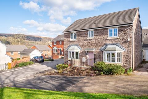 Mametz Grove, Abergavenny NP7 4 bed detached house for sale