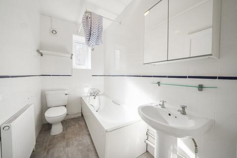 Clock House Road, Beckenham BR3 1 bed flat for sale