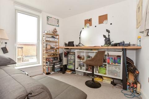 Tallack Road, Leyton 2 bed flat for sale