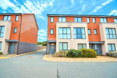 Woolhampton Way, Reading 4 bed semi