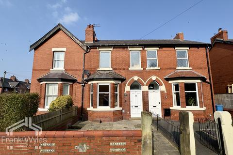 Victoria Street, Lytham, Lancashire 3 bed terraced house for sale