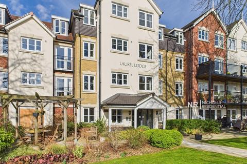 Carshalton SM5 1 bed ground floor flat for sale