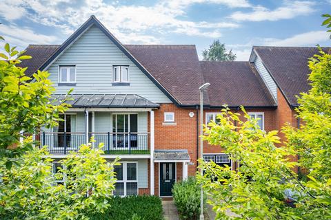 Holmesdale Avenue, Redhill, RH1 5 bed terraced house for sale