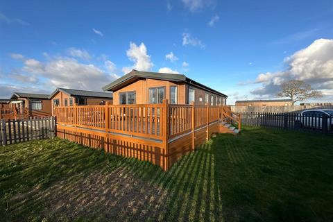 Pettaugh Road, Stowmarket IP14 2 bed park home for sale