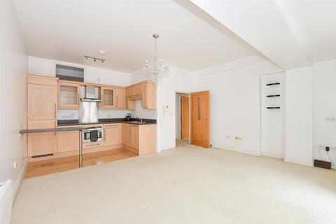 Dulcima House, Horsham RH12 1 bed apartment for sale