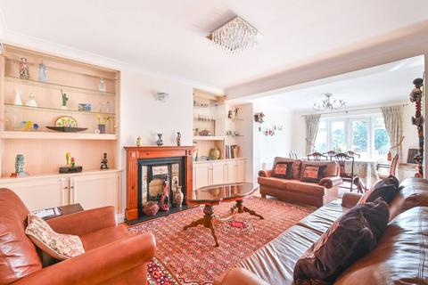 West Close, Wembley Park, Wembley, HA9 4 bed semi