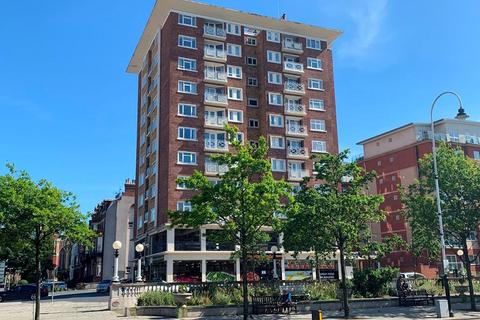 Lord Street, Southport PR9 2 bed flat for sale