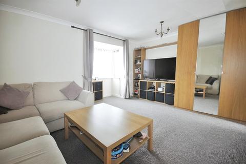 Haig Gardens, Gravesend, Kent Studio for sale