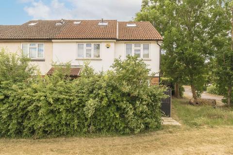 Peal Gardens, London W13 4 bed house for sale