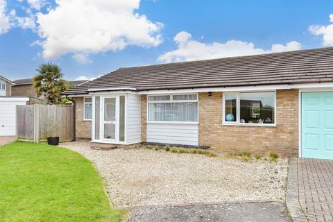 2 bedroom semi-detached bungalow for sale