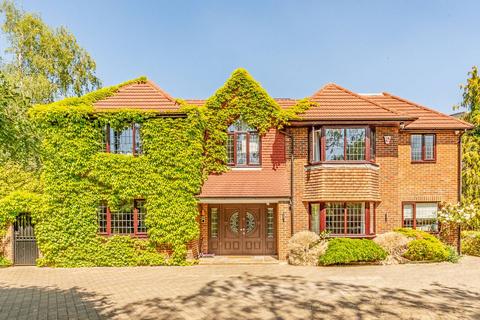 Ranmore Avenue, Shirley, Croydon, CR0 7 bed detached house for sale