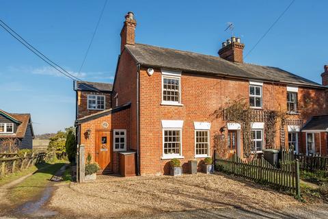 Hills End, Eversholt, MK17 2 bed end of terrace house for sale