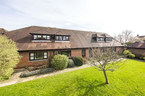Home Farm Court, Frant, Tunbridge... 2 bed retirement property for sale