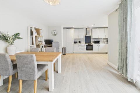 Exchange Street, Aylesbury HP20 2 bed apartment for sale