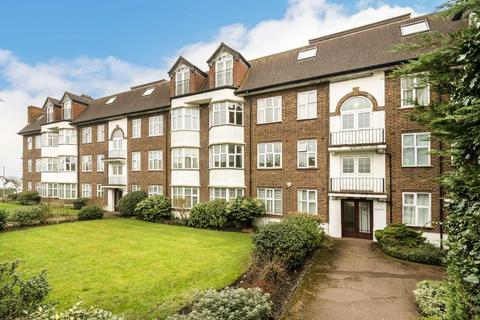 Queens Road, London NW4 2 bed flat for sale