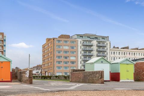 Kingsway, Hove 1 bed apartment for sale