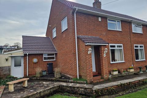Green Close, Exmouth, EX8 3QD 3 bed semi