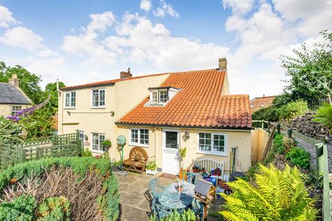 Hilltop Cottage, Moulton, Nr Richmond 3 bed detached house for sale