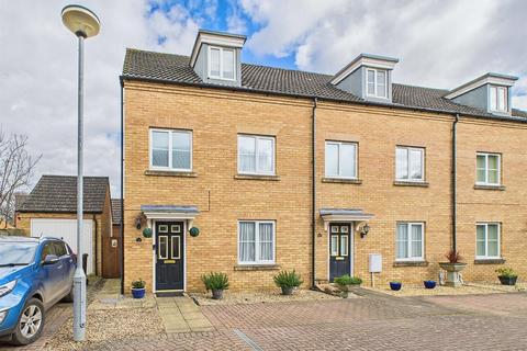 Swan Road, Dereham 4 bed end of terrace house for sale