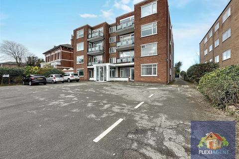 Argyle Road, Southport PR9 3 bed apartment for sale