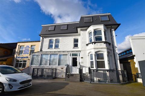 Broadway, Bexleyheath DA6 1 bed flat for sale