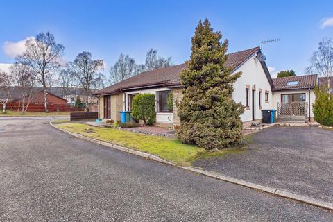 Dalnabay, Silverglades, Aviemore... 3 bed semi