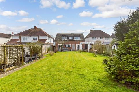 Hillsboro Road, Bognor Regis PO21 4 bed detached house for sale