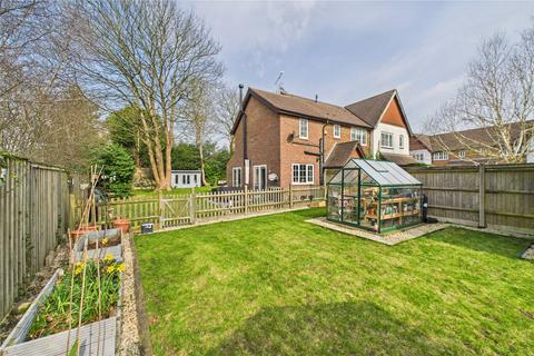 Smugglers End, Windmill Platt... 4 bed semi