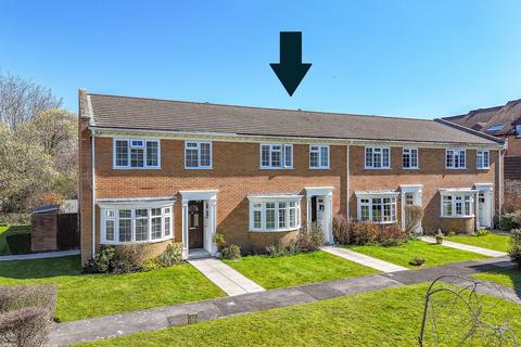 Disraeli Road, Christchurch, BH23 4 bed terraced house for sale