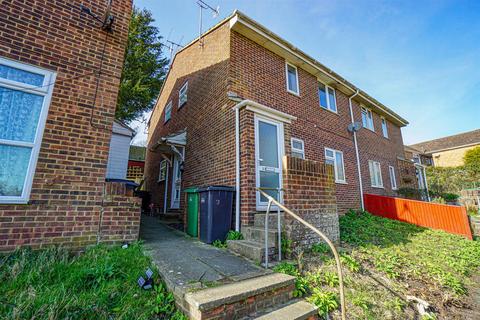Kingsley Close, St. Leonards