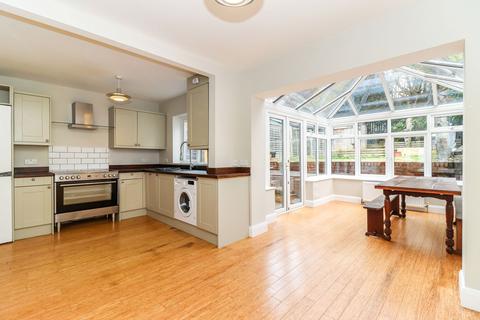 Primrose Hill, Kings Langley, WD4 4 bed property for sale