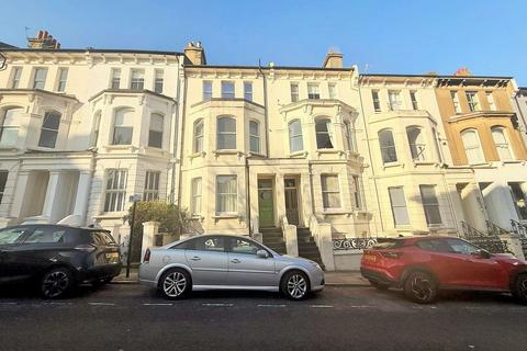 Albert Road, Brighton 2 bed apartment for sale