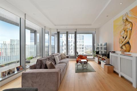 Kent Building, London E14 3 bed penthouse for sale
