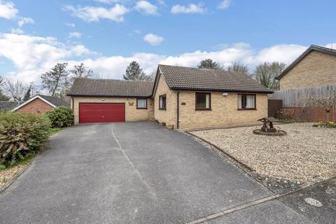 Hardwick Lane, Bury St. Edmunds 3 bed bungalow for sale