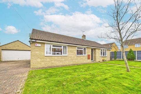 Lyndhurst Grove, Martock 3 bed detached bungalow for sale