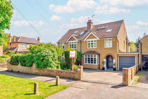 Green Lane, Hertfordshire AL3 4 bed semi