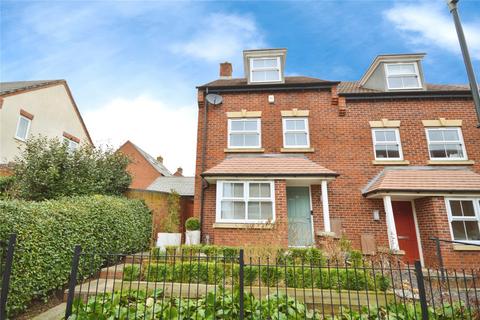 Morley Walk, Swadlincote DE11 4 bed semi
