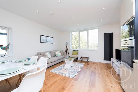 41 North End Road, Greater London NW11 1 bed apartment for sale