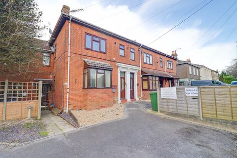 Obelisk Road, Woolston Studio for sale