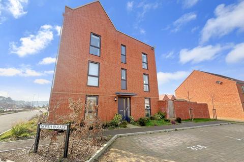North Parade, Bordon, Hampshire 3 bed semi