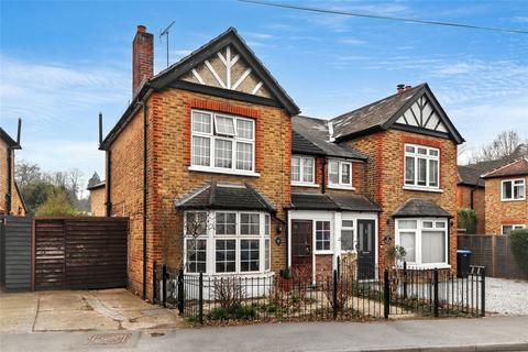 2 bedroom semi-detached house for sale