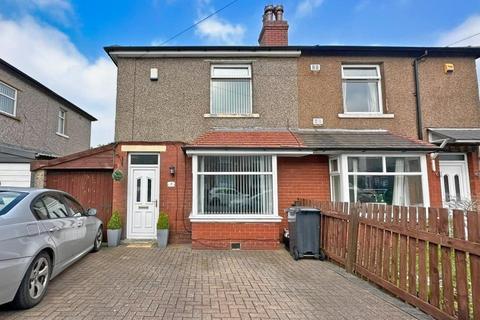 Stanley Road, Ainley Top, Huddersfield 2 bed semi