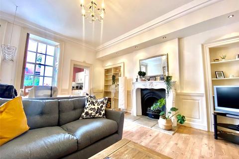 Albermarle Row, Bristol BS8 2 bed apartment for sale