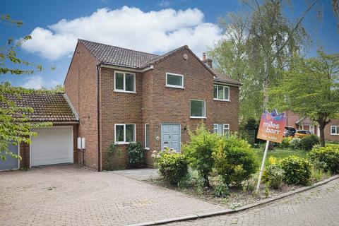 Grange Way, Broadstairs, CT10 4 bed detached house for sale