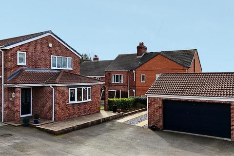 High Street, South Elmsall WF9 3 bed detached house for sale