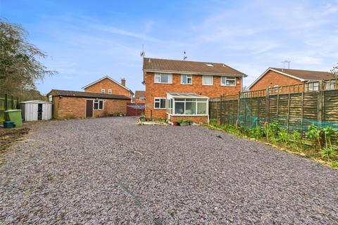 Dunster Grove, Cheltenham... 3 bed semi