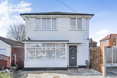 Raeburn Road, Sidcup, DA15 3 bed detached house for sale