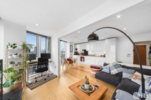 Sky View Tower, High Street... 2 bed apartment for sale