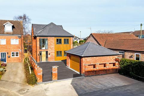 Marsham Drive, Nottingham NG5 4 bed detached house for sale